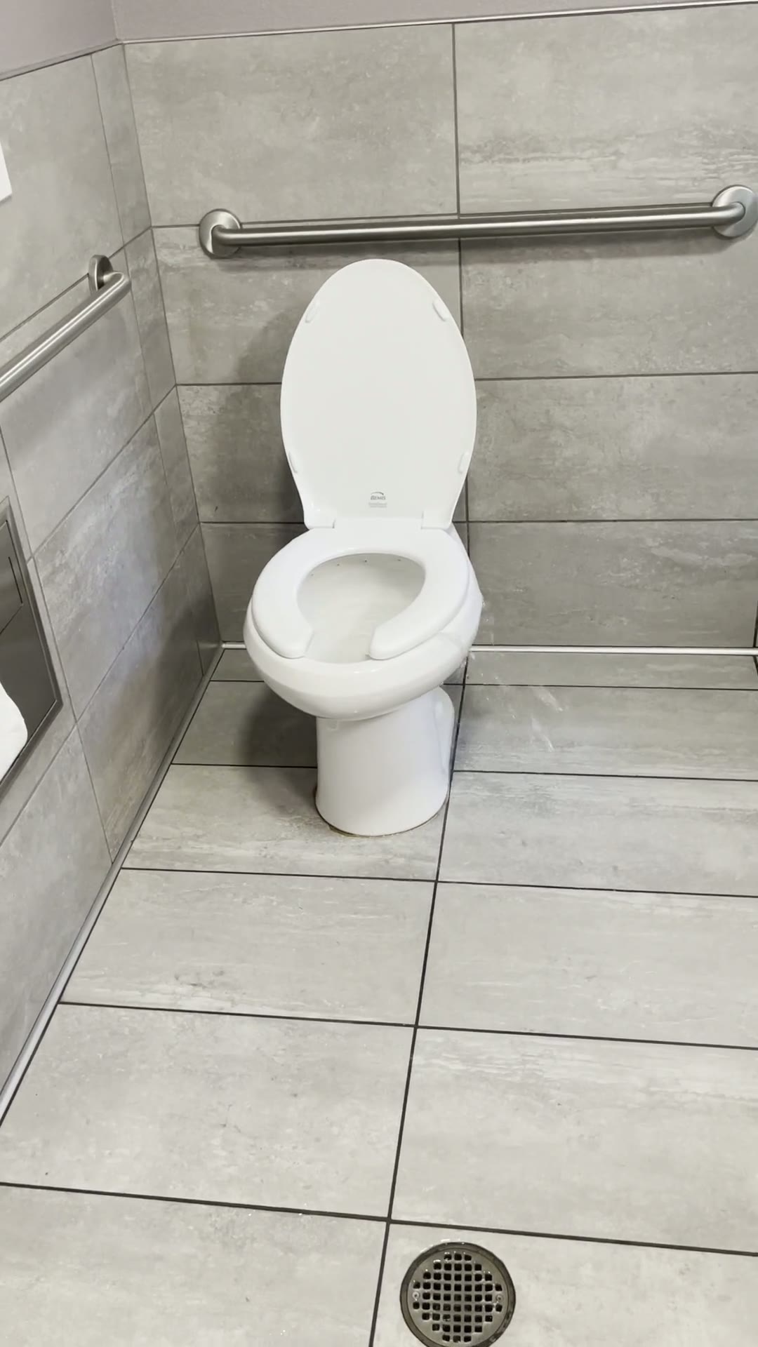 What to Do When You Have a Serious Plumbing Emergency: A Flooding Commercial Toilet